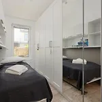 Tolles Familienapartment Mit 3 Schlafzimmern Einer Terrasse Und Garage By Jantar