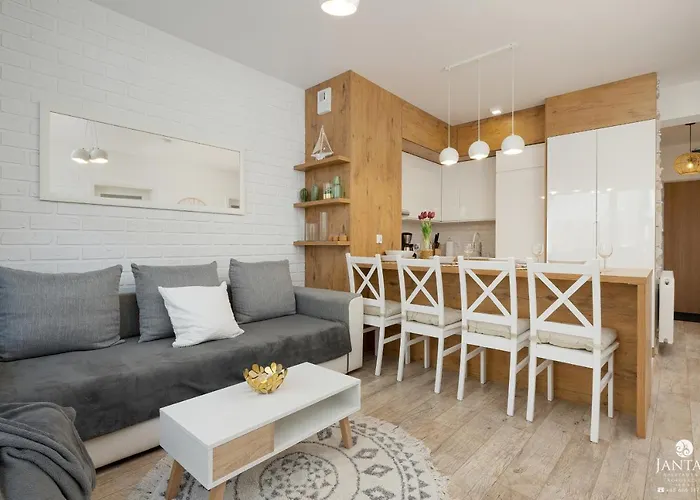 Tolles Familienapartment Mit 3 Schlafzimmern Einer Terrasse Und Garage By Jantar * Kołobrzeg