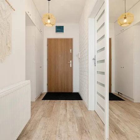 Διαμέρισμα Tolles Familienapartment Mit 3 Schlafzimmern Einer Terrasse Und Garage By Jantar *