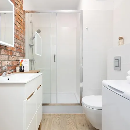 Tolles Familienapartment Mit 3 Schlafzimmern Einer Terrasse Und Garage By Jantar Διαμέρισμα